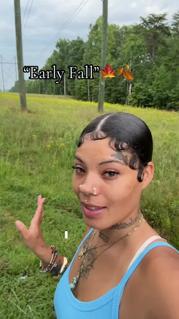 I drove past this field and thought I was trippin it’s JULY #fall #weather 