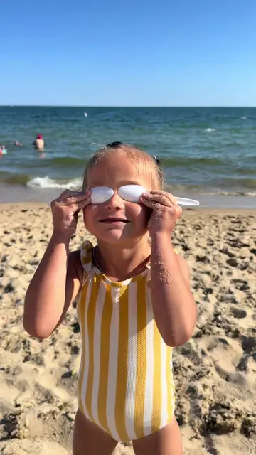 The beach hack every parent should know! 🏖️✨ #parenthack #beachhack #summerhack