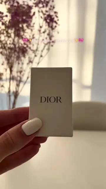 My phone never looked more chic 🖤 Dior Spiegel unboxing, der Spiegel hat hinten