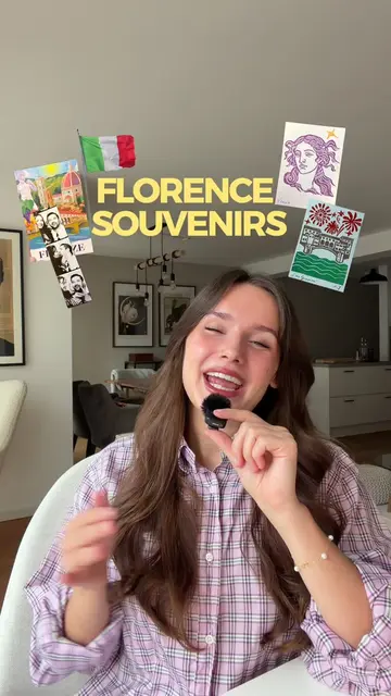 Unique souvenirs from Florence 💜 for under 5 euros & all fit inside your pocket