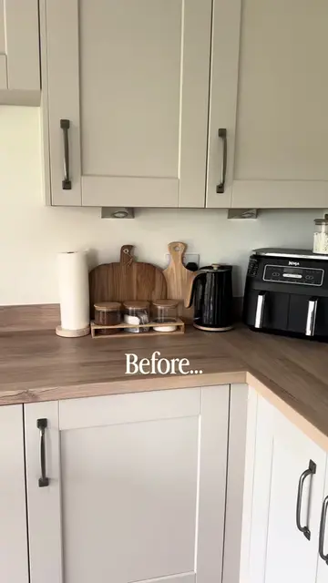 When you take your basic new build kitchen and add a little sparkle ✨ #beforeand