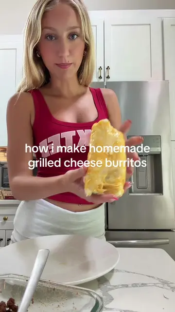 how i make my homemade grilled cheese burritos!✨🧀🌯💞 actually my third grilled