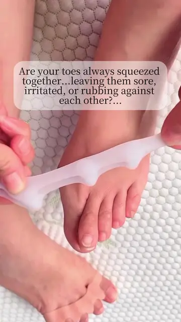 Your toes shouldn’t spend all day squeezed, rubbing, and fighting for space 😣🦶