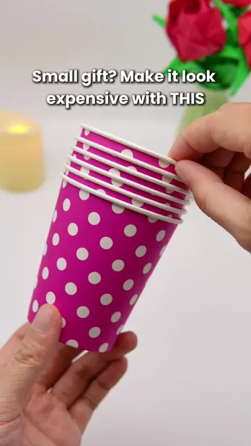 Try this cute paper cup craft 🥤➡️👜 perfect for gifting small presents! #DIY #P