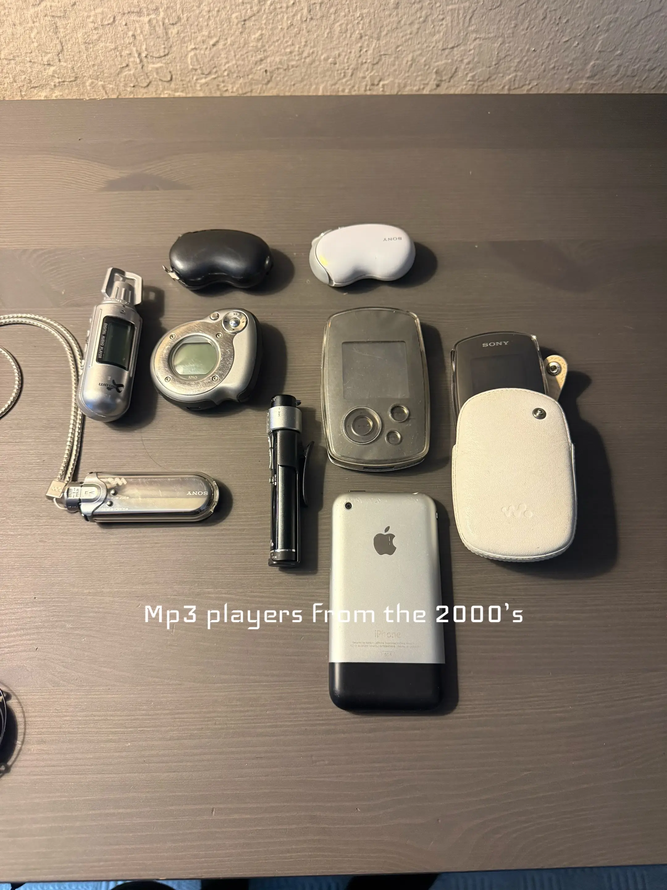 #mp3player #2000s #retroaesthetic #music #fyppp 