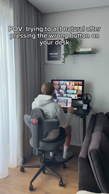 This must happened to so many of us…  #homeoffice #WFH #desksetup #standingdesk 