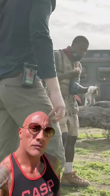 IT’S JUMANJI DAY!  🤳🏾 Join me, @Karen Gillan, @Jack Black and my dickhead son 