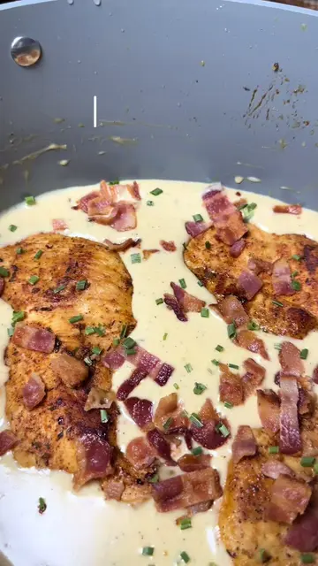 Jalapeno popper smothered chicken -3-4 thin chicken breast seasoned on both side