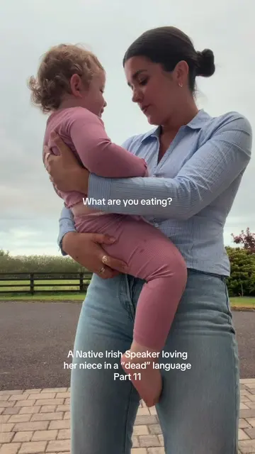 When she sings🥹 #gaeltok #gaeilgetiktok #máire #irishsoundslikethis #speakingir