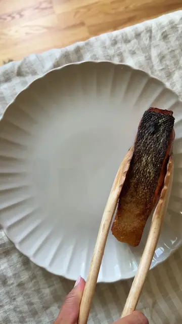 Episode 2: The Pink Plate 🌸 Recipe on my Substack! • Crispy skin seared King sa