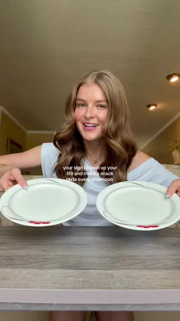 my most special snack plate yet❤️ #alliessnackplate #snackideas #healthysnacks #