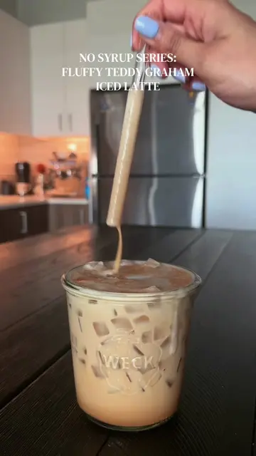 fluffy teddy graham iced latte 🧸🐻🤎✨☕️  1/2 tbsp brown sugar 1/2 tbsp honey Ci