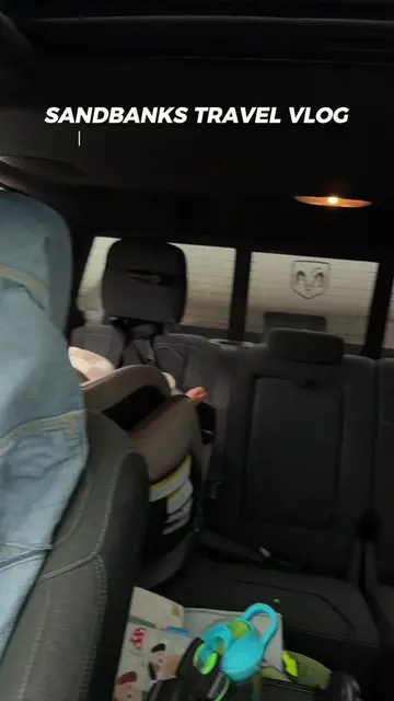 On ne s’attendait pas à ce que le trajet soit aussi long… 😅🚗 Direction Sandban