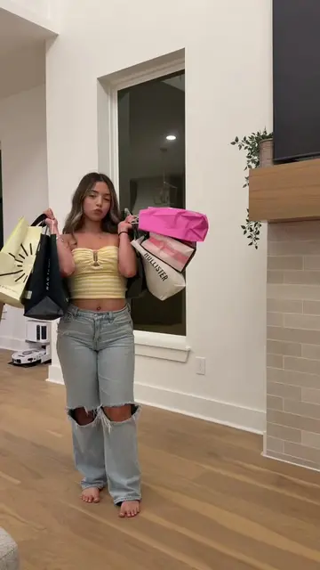 Back to school haul from her favorite stores 💛🩵🩷 I love spoiling my girls @ho