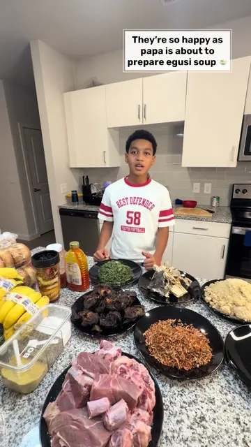 Papa Anthony is about to enter kitchen 😊