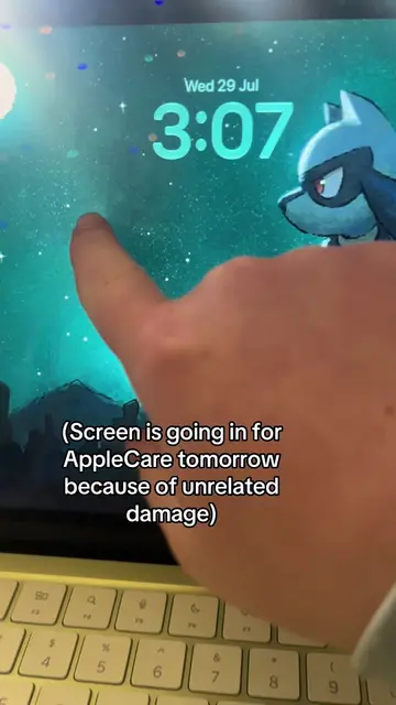 Screen was already faulty and going in for AppleCare so don’t kill me pls! #tech