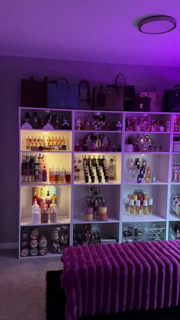 #bedroom #bedroomtour #bedroomdecor #perfumecollection #pursecollection 