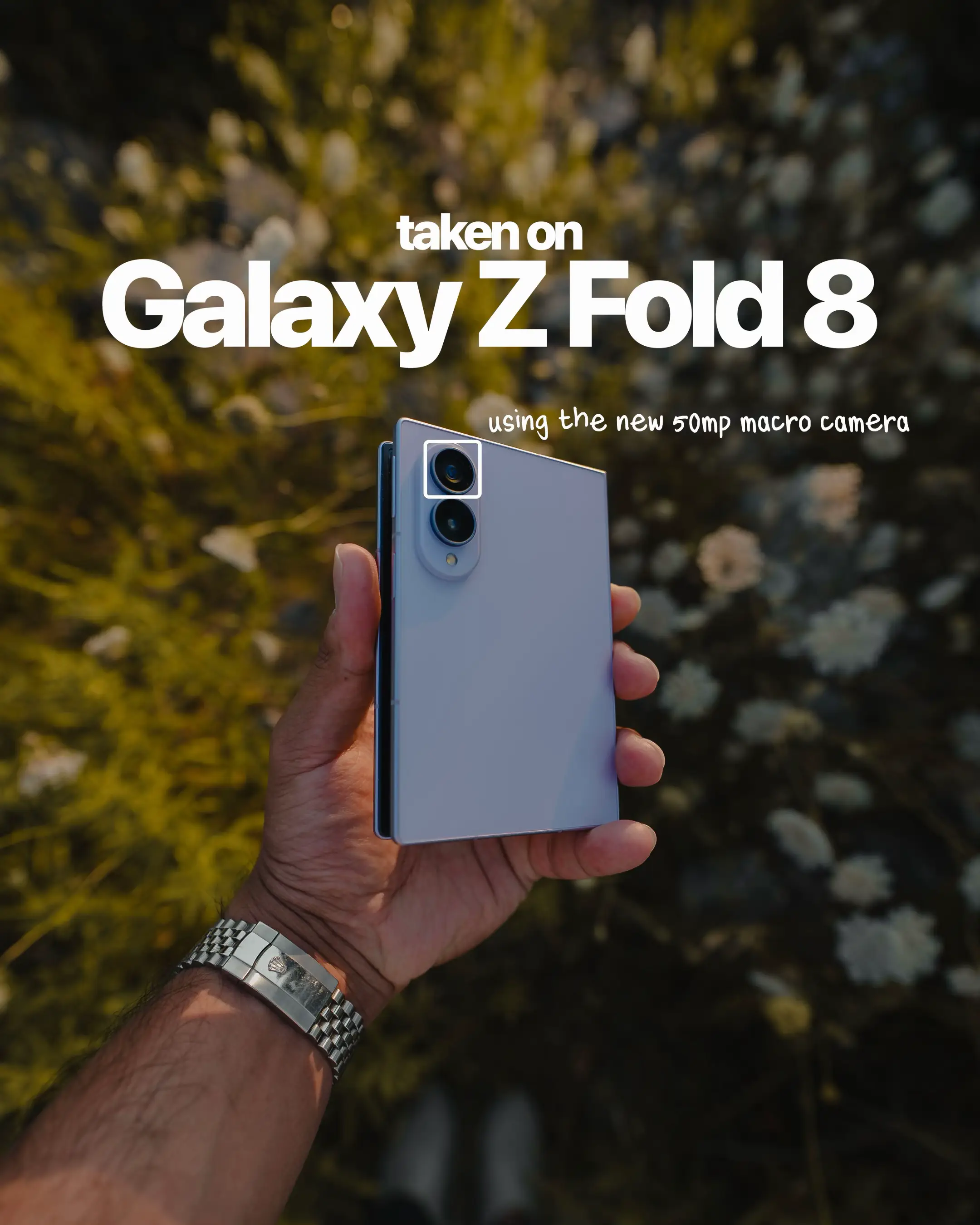 The fact that this tiny little beast has a 50 MP ultra wide macro lens is absolu
