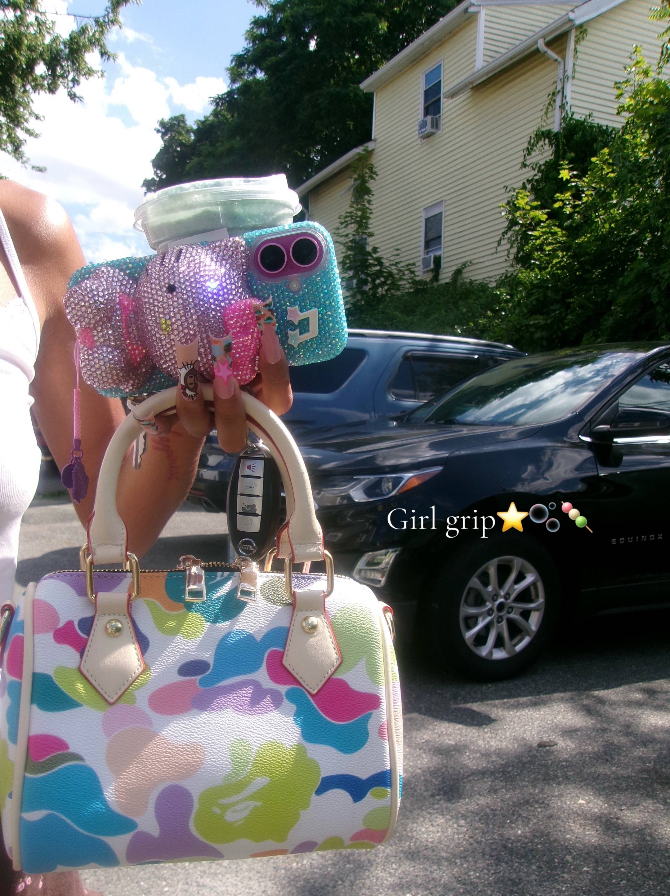 Come shop babes ⭐️🫧  #neverpressednailz #SmallBusiness #girlythings #hellokitty