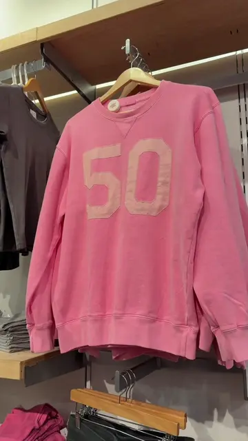 woaaah pacsun was very stocked on brandy melville! big plus is that fitting room