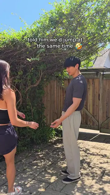 Got him! 🤣 Andy's a pretty princess 👸✨ #couple #couplecomedy #relationships #c