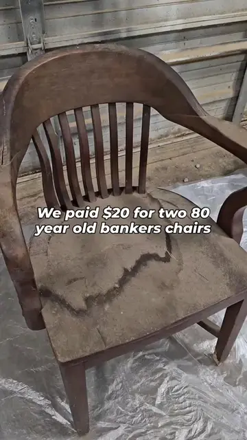 This set was abandoned in an old general store for decades. #antique #furnituref