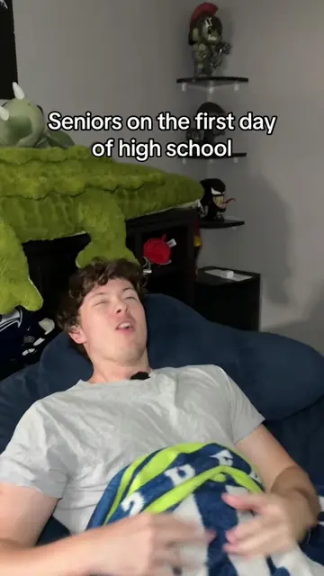 Senior year! #school #highschool #senior #senioryear #backtoschool 