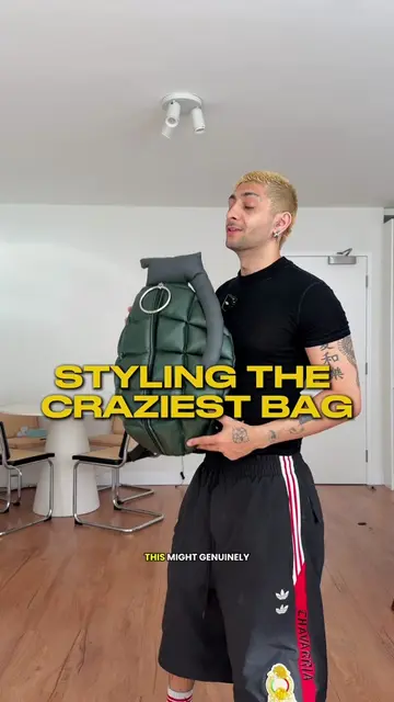Styling a crazy bag?! #outfitinspo #streetwear 