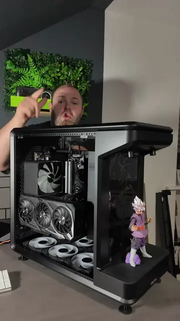 Gaming Pc erstemal starten. Das Pc Gehäuse ist mal was anderes!  #gamingpc #Gami