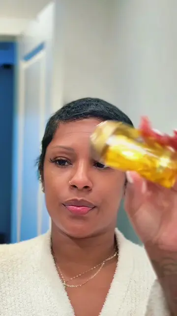 We got Pixie at Home 🥰💕 @CHI Haircare @wavytalkofficial #pixie #pixiecutblackw