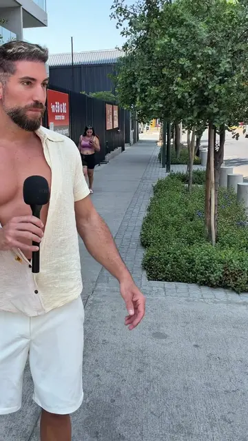 Lost in Chile but diego saved me 🙈 #street #interview #flirt #chile #Lifestyle 