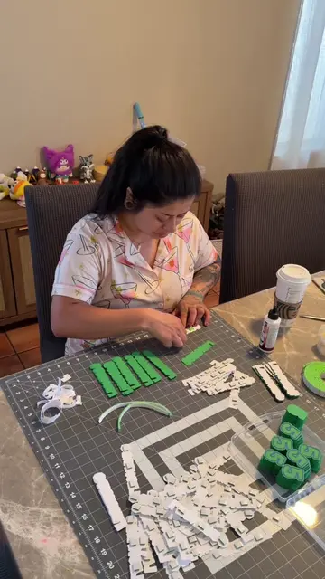 Prepping for 36 party favor boxes. Staying organized is key!  #cricutmaker #pape