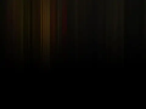 🚨👆Clique em "EXPERIMENTE ESTE MODELO" 📸 Adicione sua foto E pronto!  Seu víde
