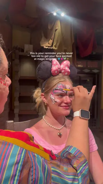 a way to bring extra whimsy to your disney day 🫶🏼🦋💖✨🧚🏼🎀 #disney #magickin