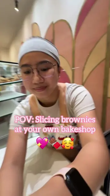 We love a crackly top for our brownies 🍫 ‼️ROCKWELL ATC‼️ 📍Activity center, ne