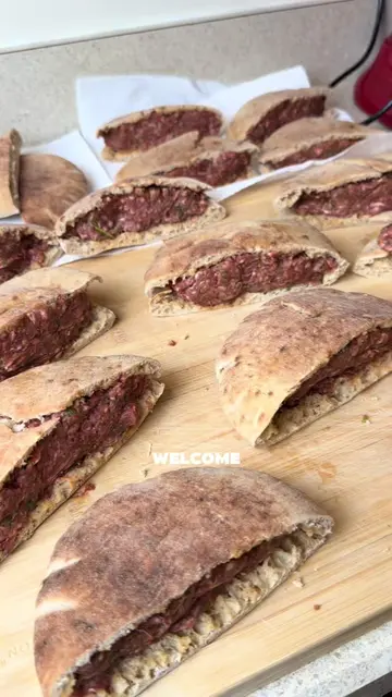 🧊 Dietitian Freezer Prep | Episode 2: Egyptian Hawashi One of my favorite freez