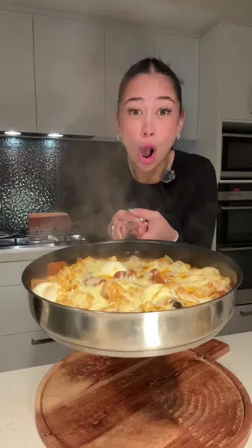 KOREAN ARMY BASE STEW 🗣️ (I’m embarrassed my mic was disconnected)