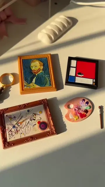 Starting my career as a mini artist with Mini Brands Masterpieces 🎨❤️