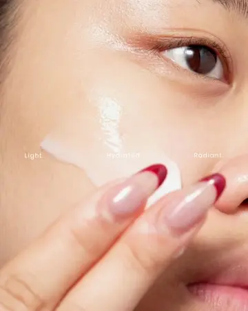 ✨ DULL SKIN? LET YOUR GLOW SHINE! ✨ Give your skin a brightening boost with Chok