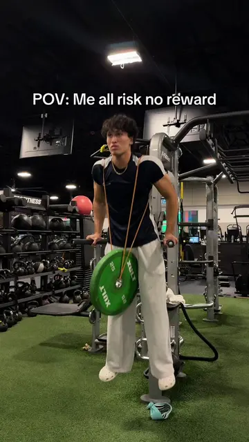 #GymTok #gymmotivation #workout 