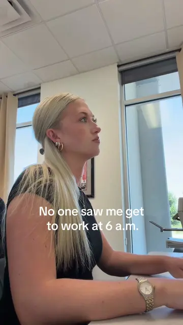 Joking I work very hard😗 #worklifebalance #fyp 