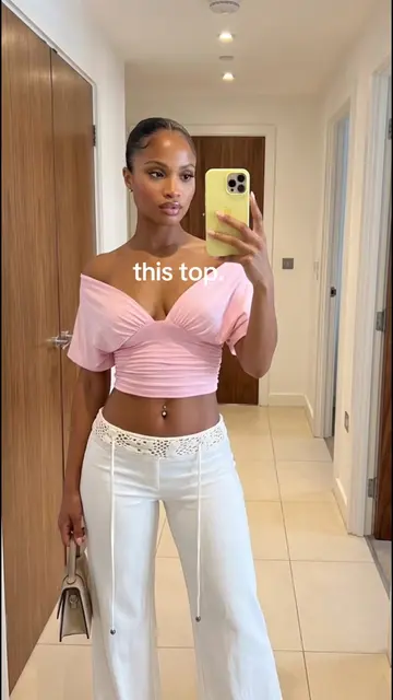 this plunge top is needed in every colour 😍  #plungetop #vnecktee #tiktokshopma