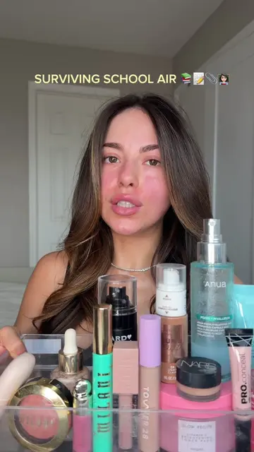 Products📝🤏🏼  - @Glow Recipe toner pads - @anua_global pdrn mist - @Biodance S
