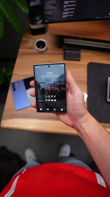 I think its time to ditch tall phones 📱 