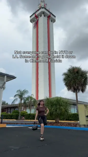 Someone's gotta hold it down in Clermont🤷‍♀️ #unation #stufftodoinorlando #orla