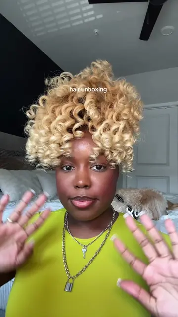 Tried a perm rod set on blow dried hair and yall, I’m literally OBSESSED 😍 Prod