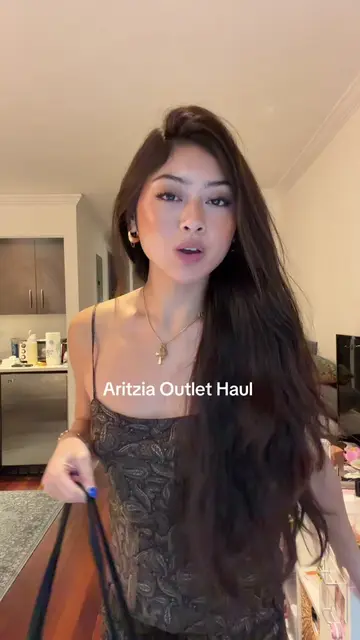 Too good #aritziahaul #aritzia #aritziaemployee #aritziafinds #woodburyoutlets 