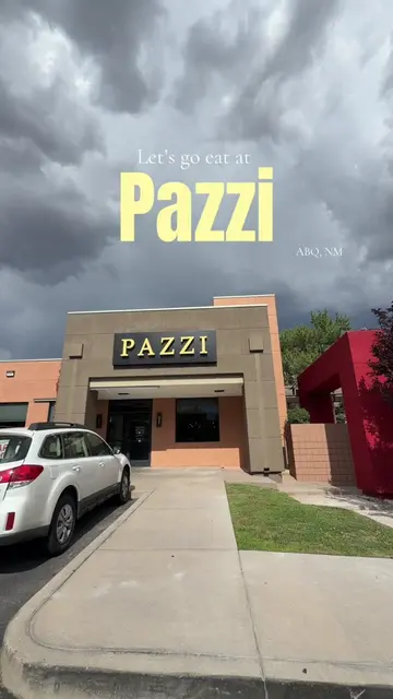 “Girl Dinner” at Pazzi 🍕🍝🥗🥂 $25 for courses + drink What does it include:  A