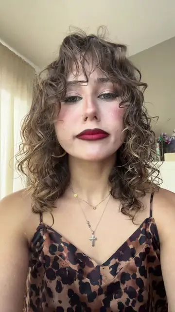hair, outfit, and birthday ready! 
