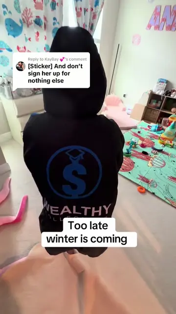 Replying to @KayBay 💕  i snowboard and free dive guess what she will be doing !
